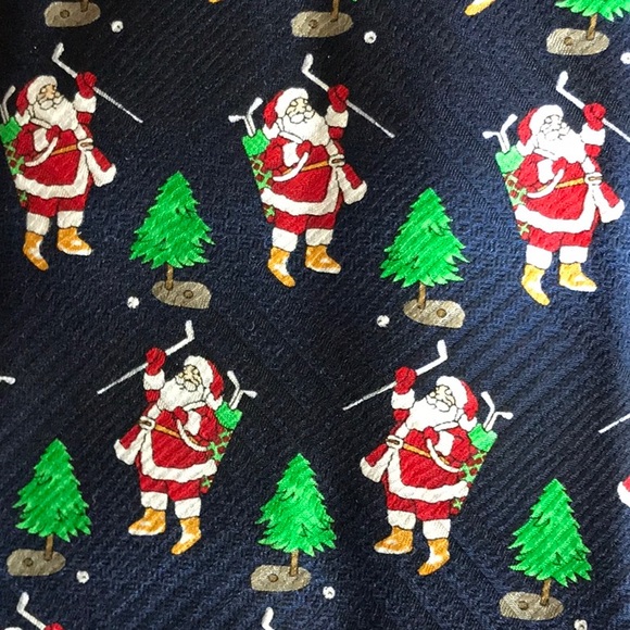 Golfing Santa Necktie - Picture 2 of 4